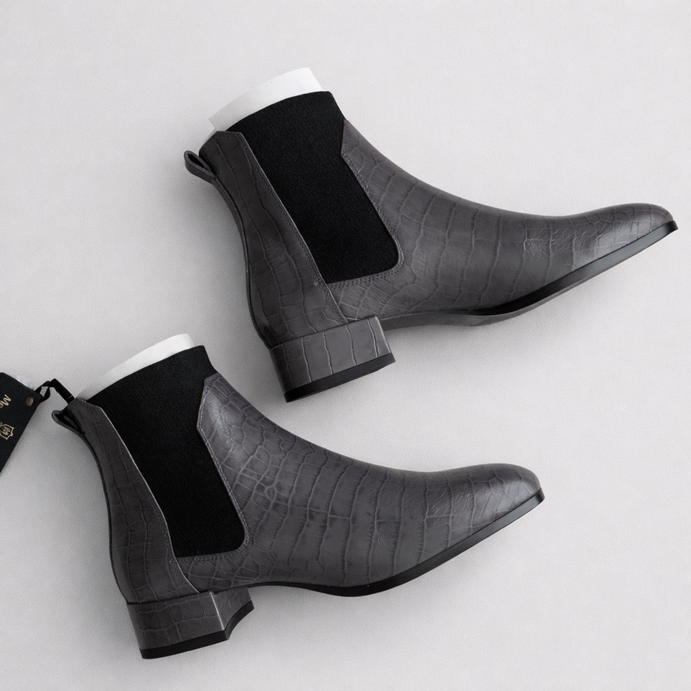 Massimo Dutti Grey Croc Embossed Leather Chelsea Boots EU 38 / US 7.5 | BNIB